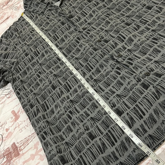 Via Europa Men’s casual button down shirt. - Picture 10 of 11